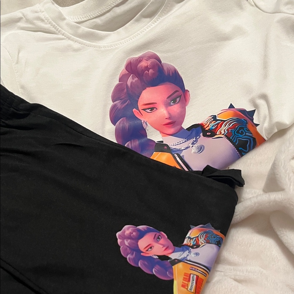 K-Pop Graphic Character Tee & Top - White and Black with Purple Illustration